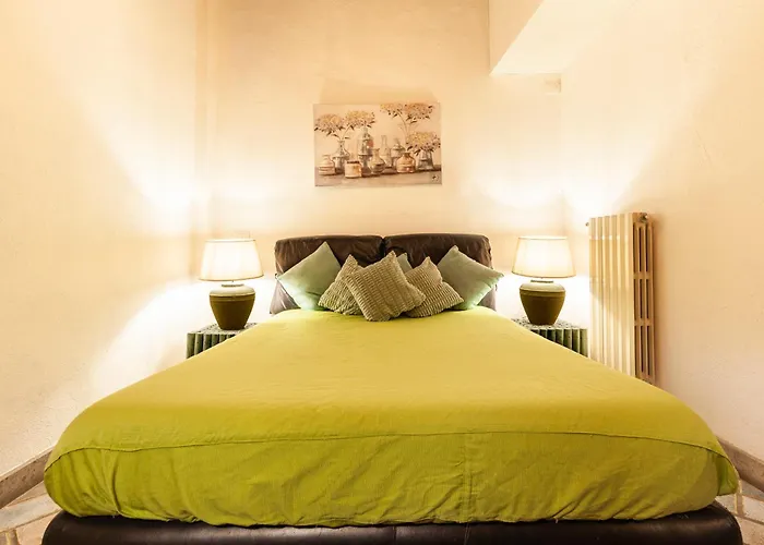 Campo Dei Fiori Nest Apartment